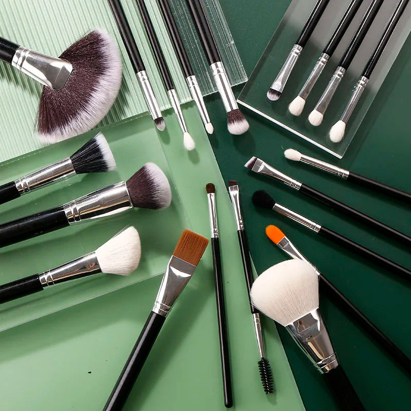 IPRESTA Wholesale Stock Eyeshadow Brush Makeup Face Use Cosmetic Makeup Brushes