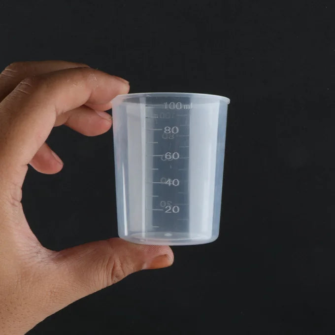 100ml Plastic pp Measuring Cup with Lid Graduate Plastic Oral Solution Cup Oral Liquid Cap
