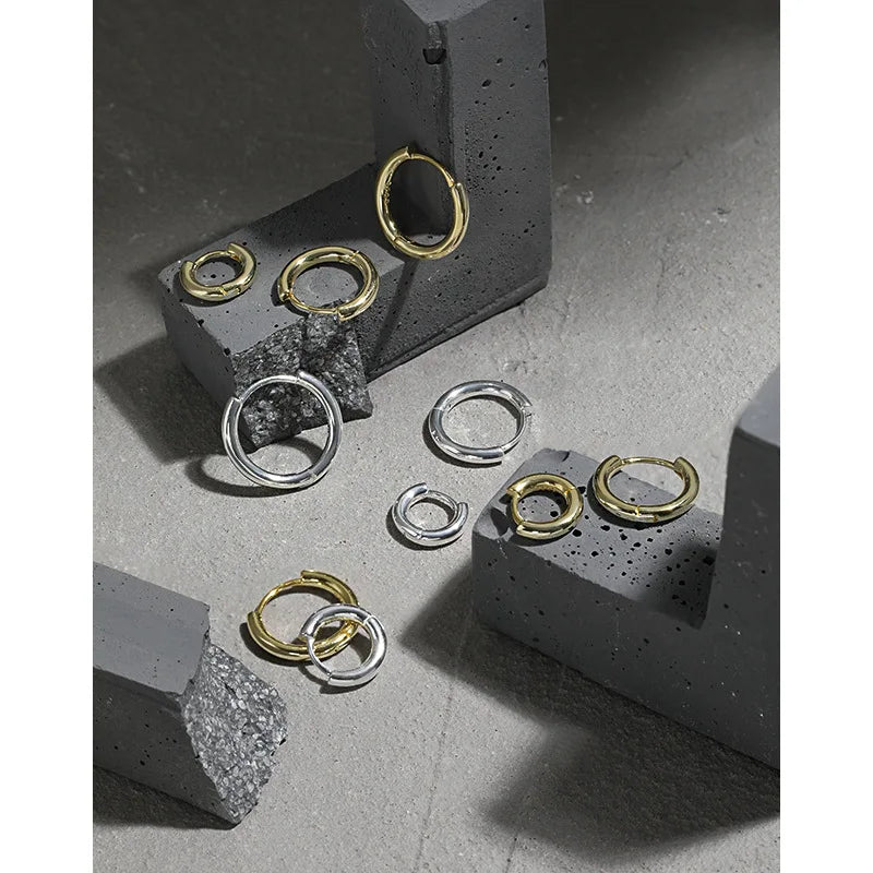 VIANRLA Minimalist Huggie Hoops in 925 Sterling Silver 8mm Simple Hoop Earrings