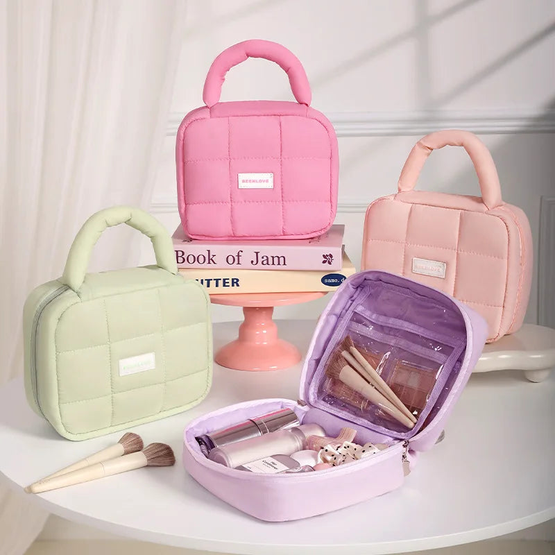 New Arrival Cutie Makeup Cosmetic Bags Private Label Puffy Waterproof Zipper Traveling Makeup Bag Cosmetic Bags Cases