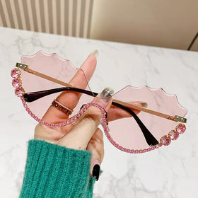 MK24010402 New Luxury Crystal Shades Large Frame Rimless Sunglasses Women Glasses Punk Party Eyewear Gafas De Sol with Diamond