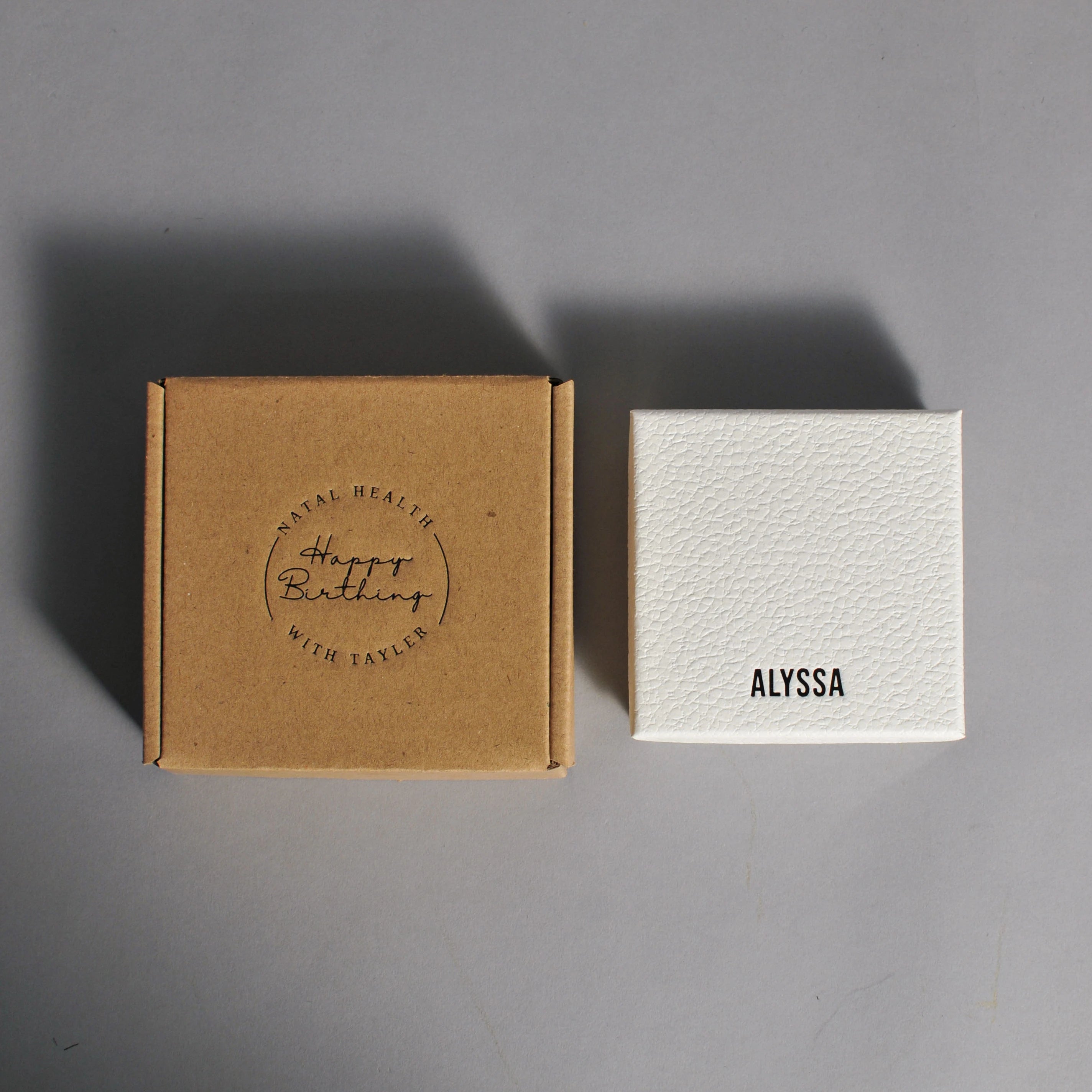 WangFu Hot Selling White Texture Cardboard Jewelry Box Suede Pouch Mail Shipping Box