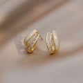 2023 New Design 925 Silver Needle Shell Zircon Copper Stud Earrings C Shape Hoop Earring for Girls