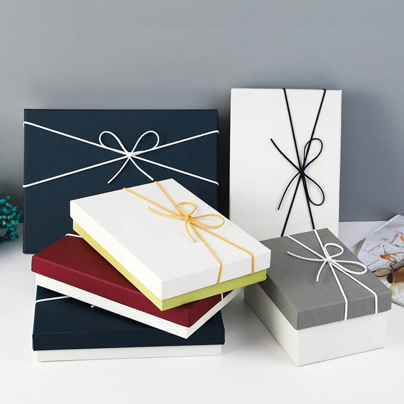 Wholesale Luxury Hard Cardboard Suitcase Paper Gift Boxes Packaging With Lid for Thermal Underwear Homewear Christmas Gift Box