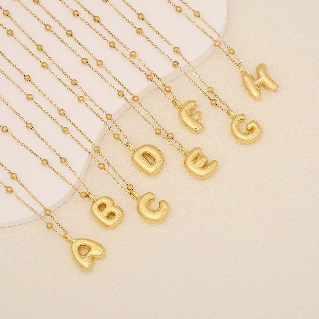 2025 New Arrival Fashion 18K Gold Minimalist Simple Chunky Big Collare 26 Custom Alphabet Bubble Balloon Initial Letter Necklace