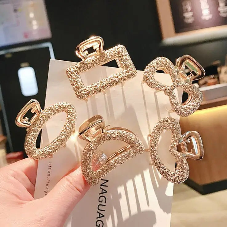 Wholesale Korean Style Geometric Alloy Hair Claw Clips Bow and Heart Shaped Hair Clips for Girls Women Thick Hair