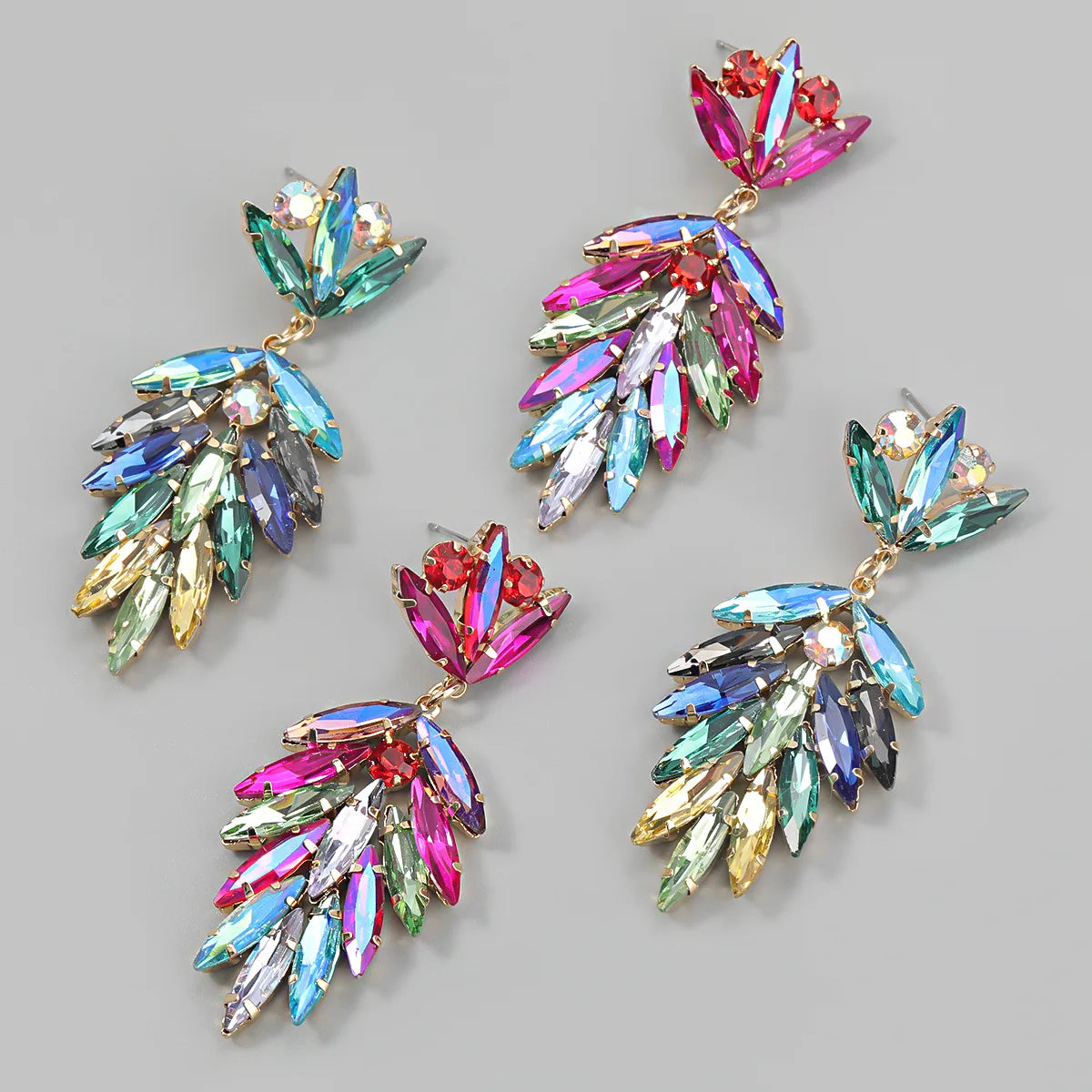 JLE14316 Wholesale Fashion Rhinestones Statement Earrings Women Exaggerated Stud Earrings Jewelry
