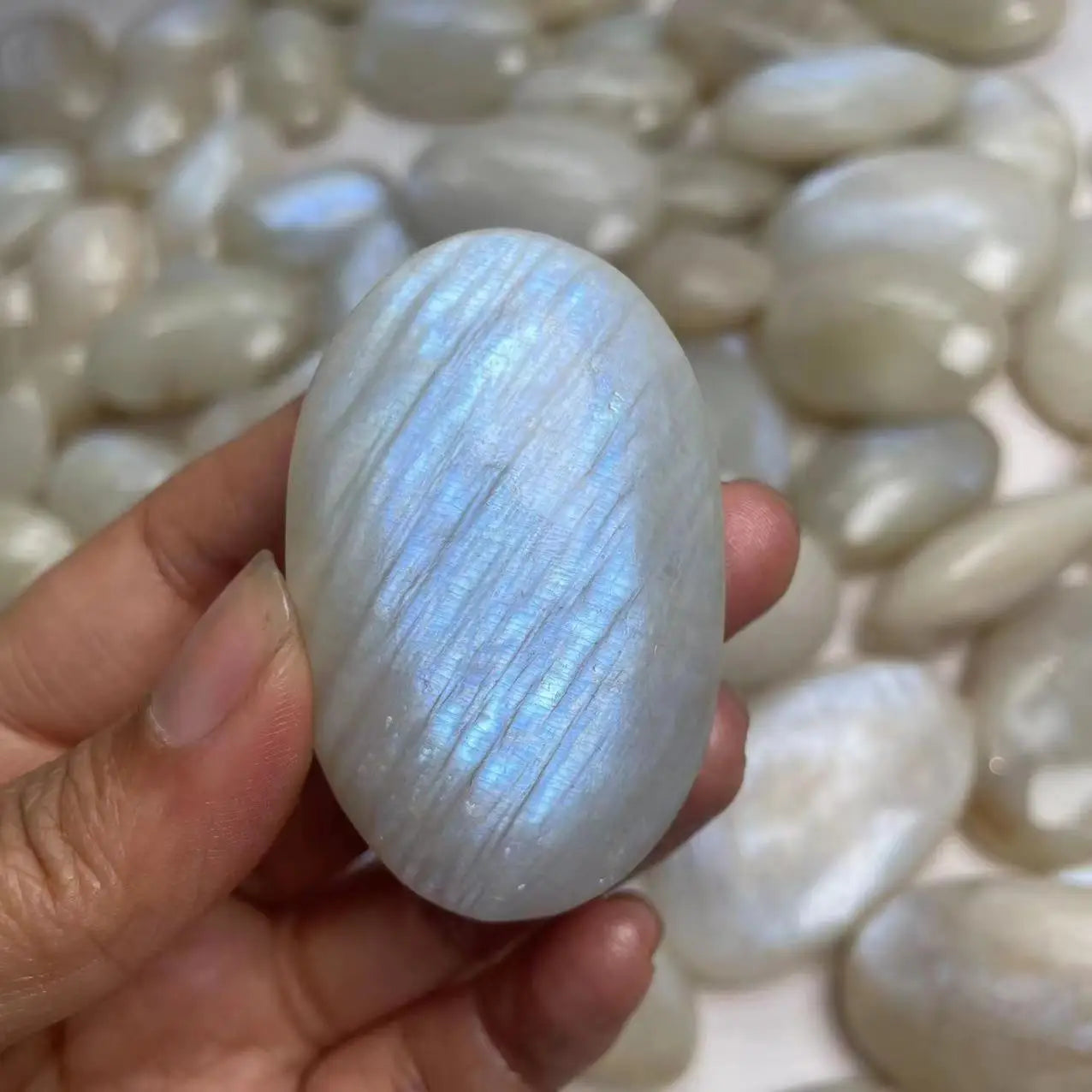 Rare Materials Natural Healing Gemstones Polished Blue Moonstone Palm Stone Crystal Crafts for Collection