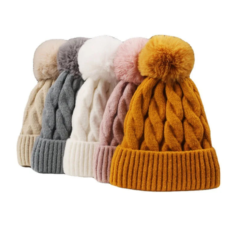 Custom Winter Oversized Cable Knitted Pom Pom Beanie Hat With Fleece Lining