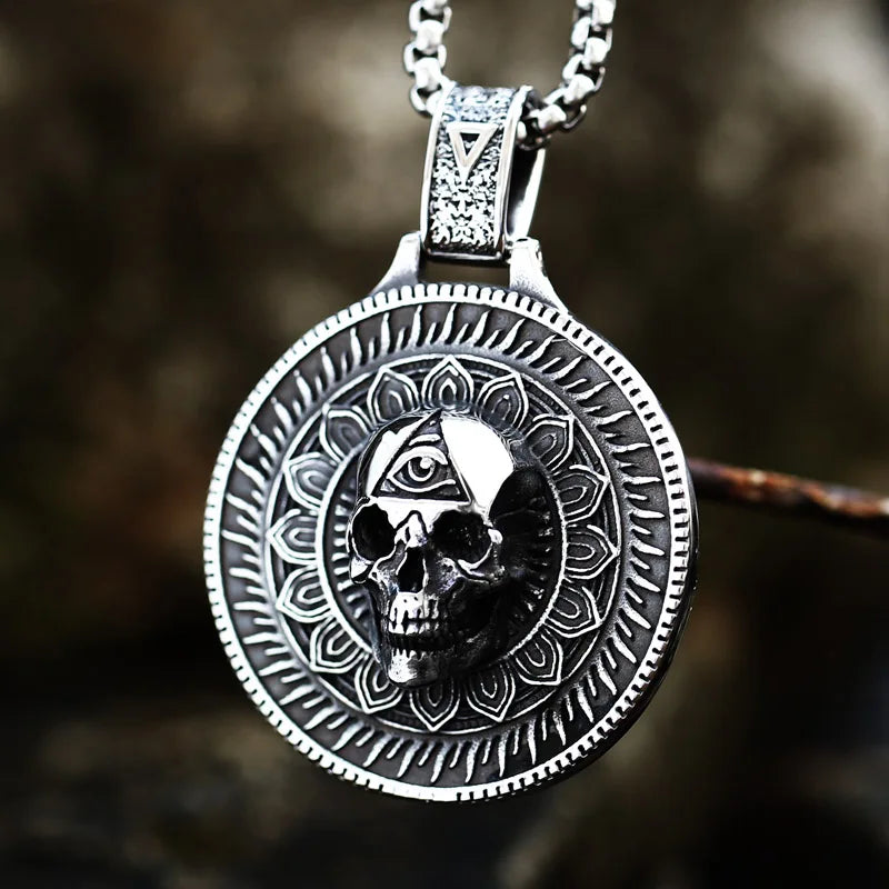 SS8-556P Stainless Steel Creative Design 3D Skull Pendant Necklace Round Punk Hip Hop Biker Jewelry for Men Wholesale