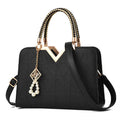 2025 Hot Sale Retro pink Shoulder Fashion Trendy Pearl Girl Handbag Cute Mini Crossbody