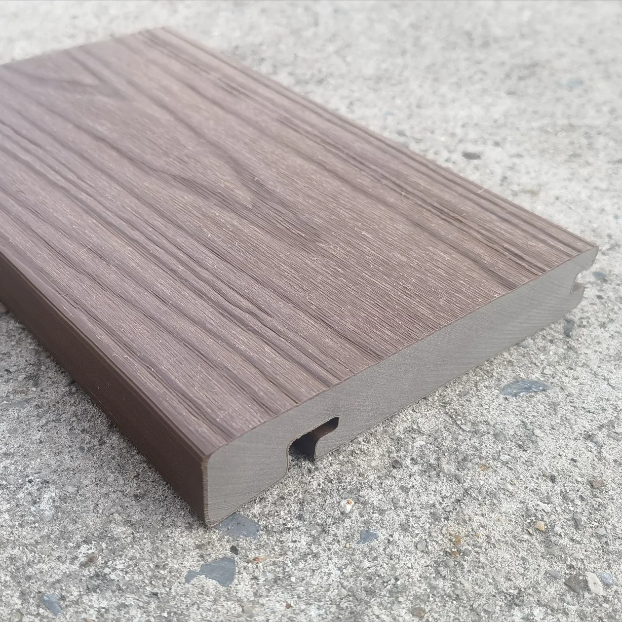 Co-extrusion Smooth WPC Edge Boards with DUAL LOCK Interlocking for Traditional Outdoor Decking-Moisture Proof 5+ Year Warranty
