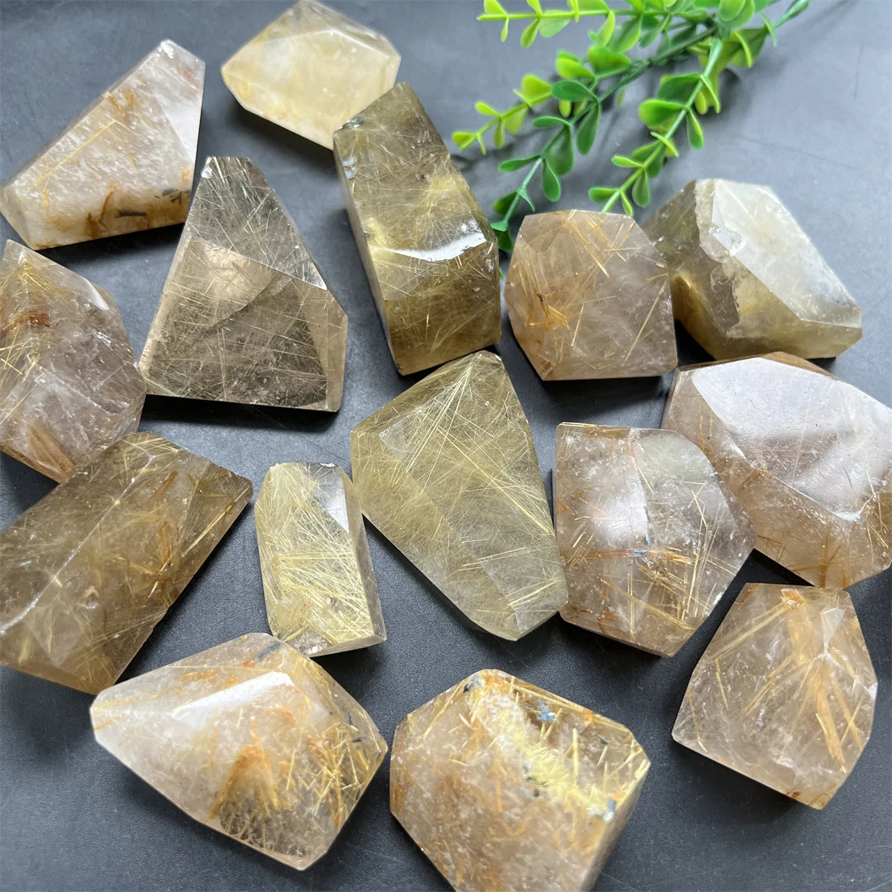 Wholesale Nature Gemstone Crystal Free Form High Quality Golden Rutilated Quartz Stone for Healing