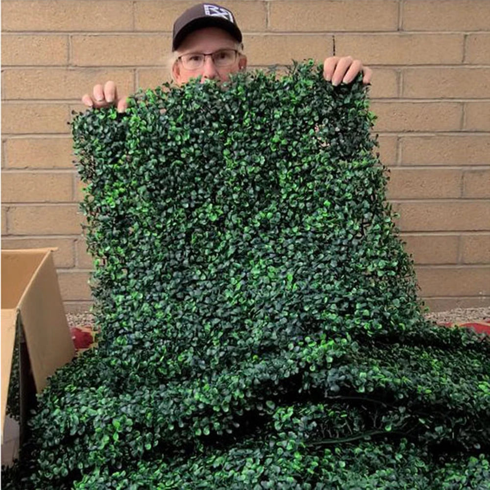 Factory Wholesale 20x20" Artificial Boxwood Wall Hedge Panel Fake Plant Wall for Landscaping & Decking Commercial Project Custom MegaBDM