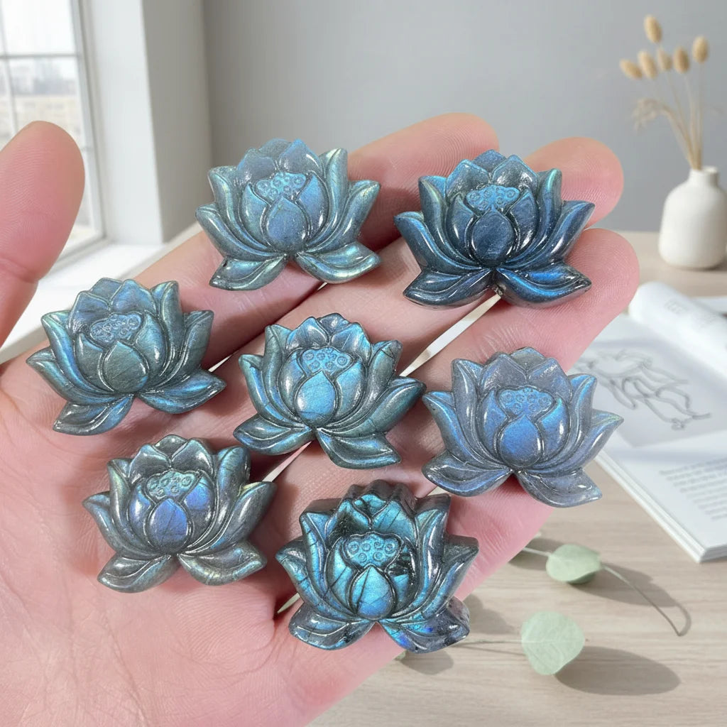 Hot Sale Wholesale Labradorite Lotus Crystal Cravings Crafts Strong Blue Flash Healing Stones  for Gift