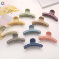 QIYUE  Arc Hollow Resin Holiday Gift to Female Friends Hotsale Round Handle Sweet Style Suitable for Girls Hair Claw Clips