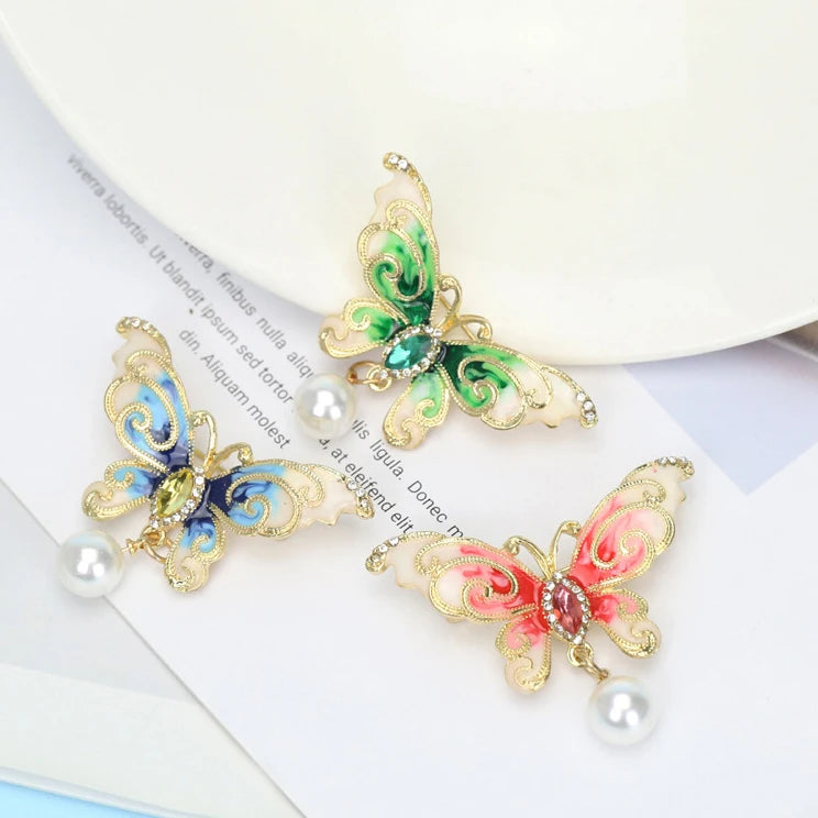 Fashion Lady Accessories Pearl Brooch Pin butterfly Brooches for Women Cloth Decoration
