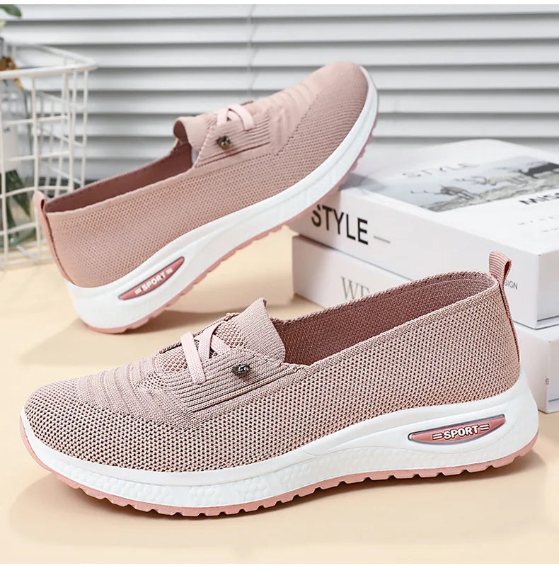 Low Price New Women's Shoes Casual Sports Coconut Shoes Soft Sole Breathable Ladies Sneakers