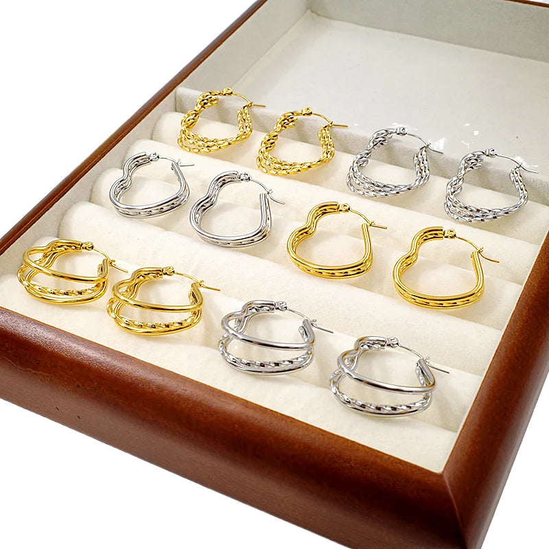 Fashionable Italian Stainless Steel Jewelry Wholesale 18K Gold Plated  Heart Twisted Statement Huggie Hoop Earrings for Women