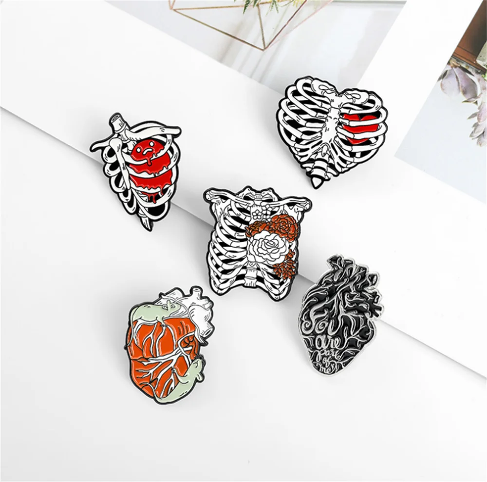 Hot New Creative Cartoon Heart Rib Shape Series Alloy Accessories Soft Enamel Lapel Pin