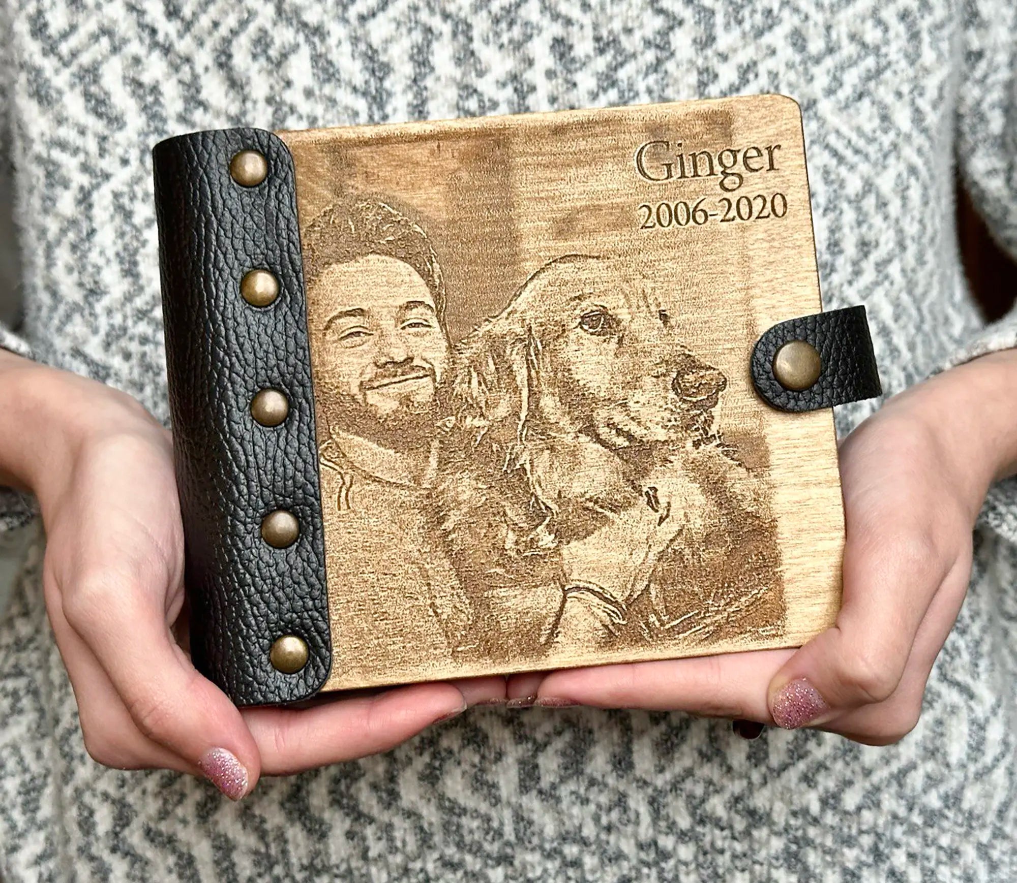 Personalized Pet Pattern Gift Pocket Photo Album Custom Engraving Cute Cat and Dog Pet Wooden Mini Photo Scrapbook