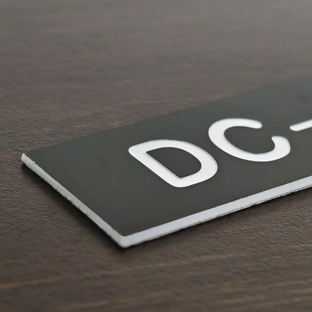 Engraved Nameplates Shrink Identification Electrical Waterproof Warning Cable Label Laminated  Laser Engraved Plastic Nameplates