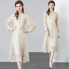 2023 Women's Spring New Embroidered Perspective Mesh Waist Closing Heavy Industry Dress
