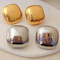 2023 New Arrival Fashion Jewelry Wholesale Smooth square Earrings for Women Luxurious Minimalist square Stud Mini Earrings