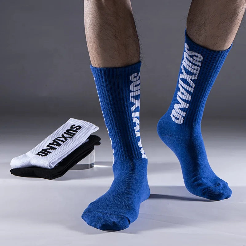 Sports Hip-hop Stockings Letters Street Cotton Socks Wholesale Men's Four Seasons Custom Socks Logo Woven Knitted 3 Pairs