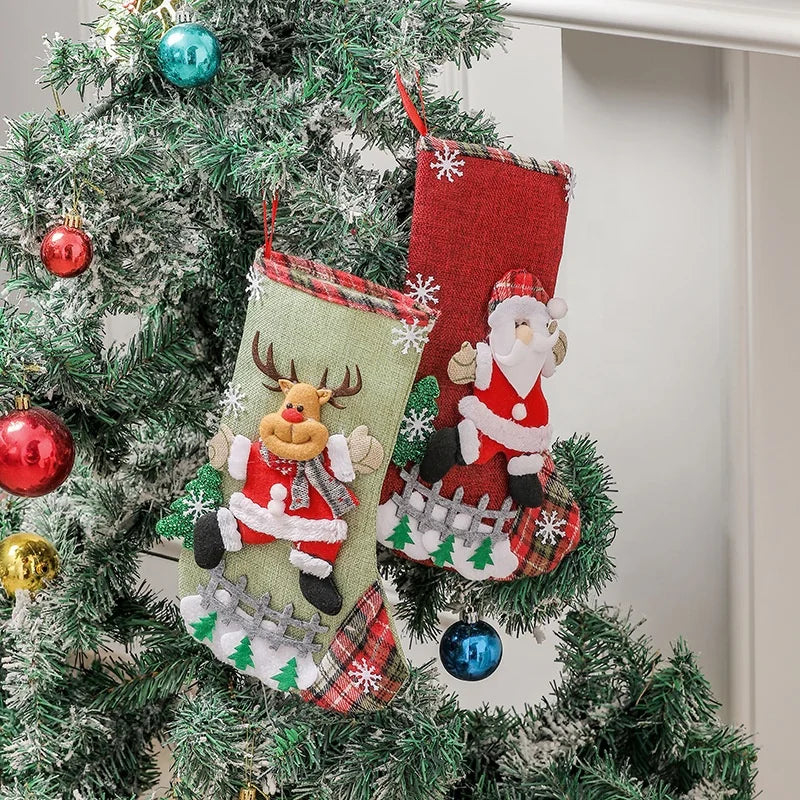 Large Size Linen Christmas Stockings Popular Gift Bag and Tree Hanging Ornaments for Festive Decorations