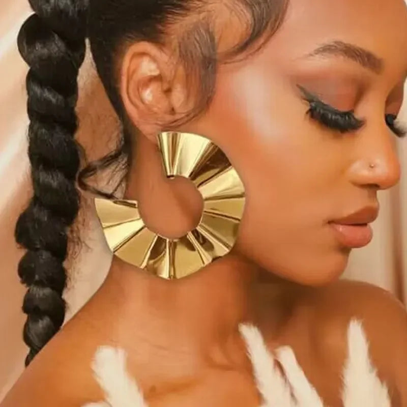 Glossy Wide Metal Big C Drop Earrings Irregular Surface Alloy Statement Dangle Hoop Earrings for Women Hiphop Eardrop Jewelry