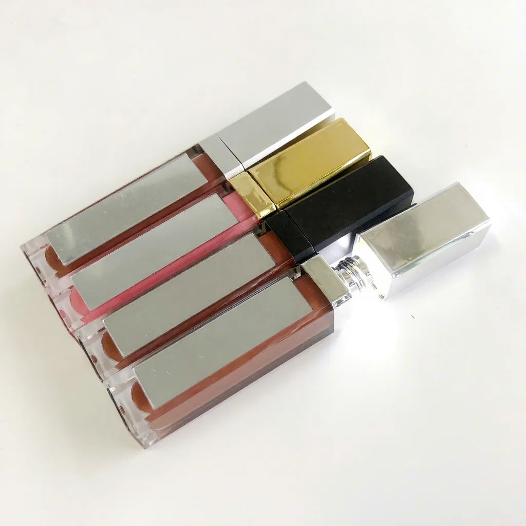 Fast Delivery Cruelty Free LED Light Not Dry Non-sticky Custom Logo Matte Liquid Lipstick with Mirror