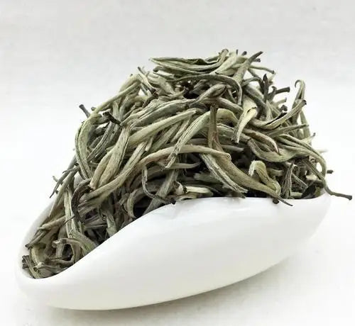 Free Sample Traditional Top Quality Hot Sale Yunnan Natural White Silver Needle Tea