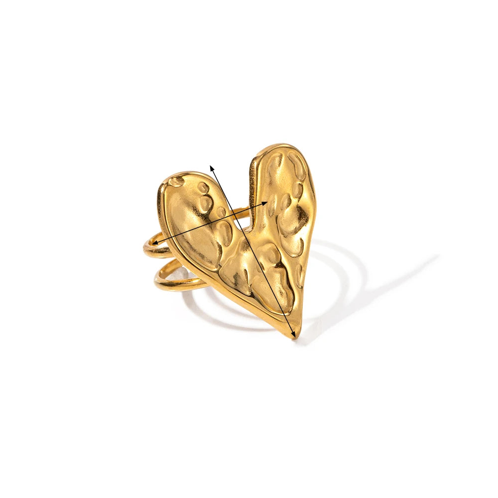 N&S Oval Cut 18K Gold Plated Heart Ring Stainless Steel with Hammered Texture Fashionable Hip-hop Style Statement Jewelry