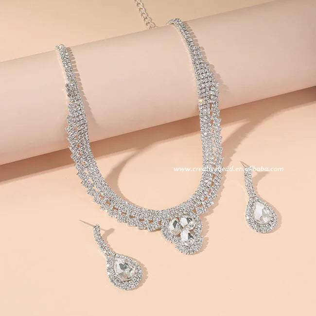 2025 Trend Jewelry Zircon Necklace Earring Set Wedding Dress Accessories Temperament Bride Jewelry Set for Wedding Gift