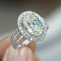 Huitan Customized 4A Diamond CZ Oval Cutting Moissanite Silver Plated Classic Promise Engagement Wedding Rings for Women