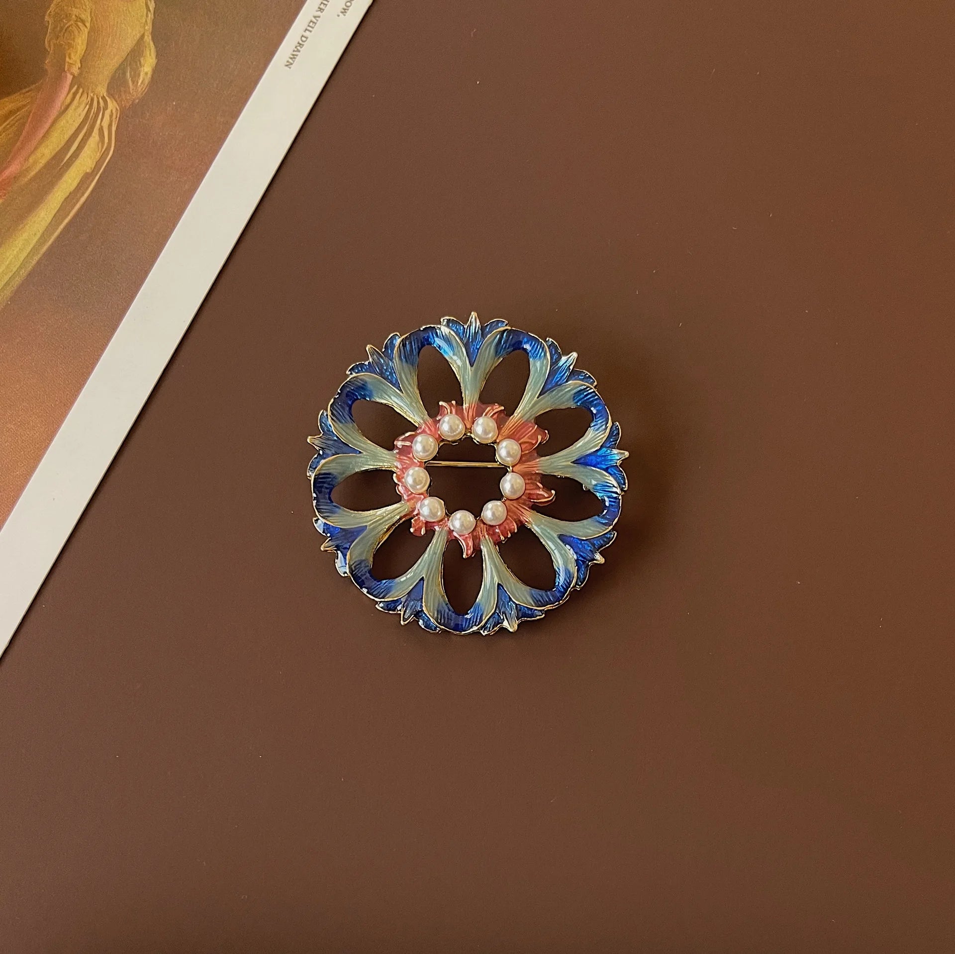 Jewelry New Metal Coloured Glaze Enameled Zinc Alloy Pearl Quality Fashion Elegant Flower Wreath Coat Brooches