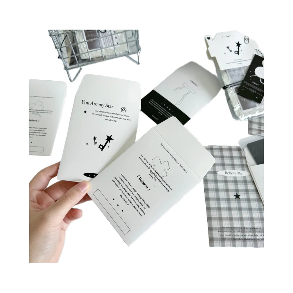 Custom Printed Mini Self-Sealing Kraft Paper Envelopes Small Cardboard Material for Gifts and Wallets