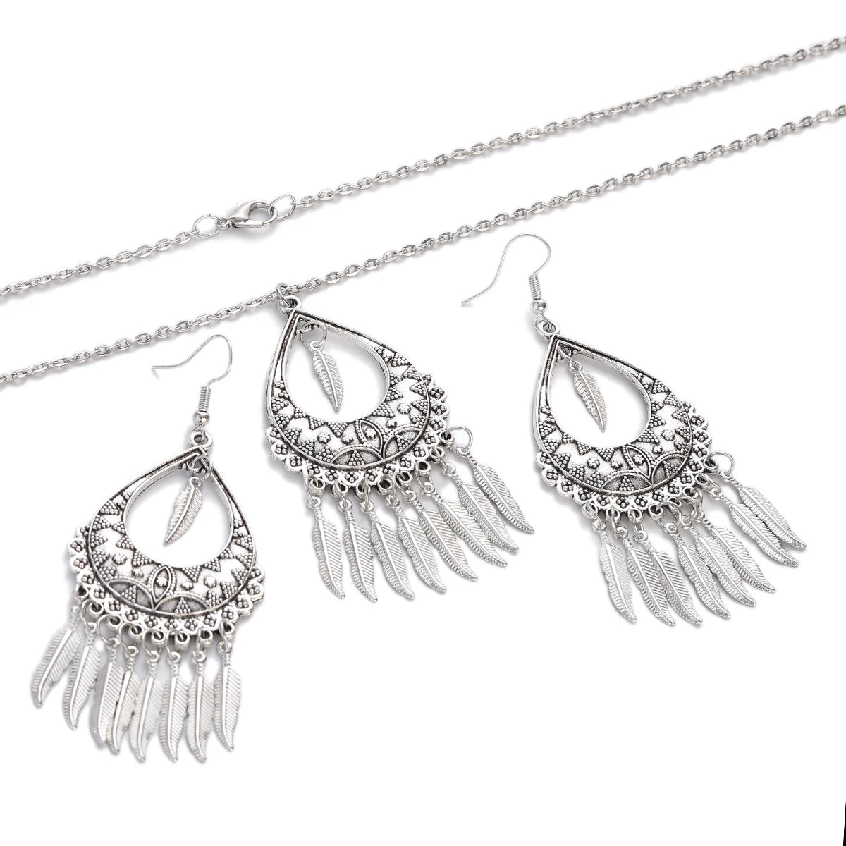 Classic Vintage Ethnic Water Drop Crescent Bell Tassel Drop Ethnic Silver Color Beads Tassel Wedding Eardrop Party Jewelry