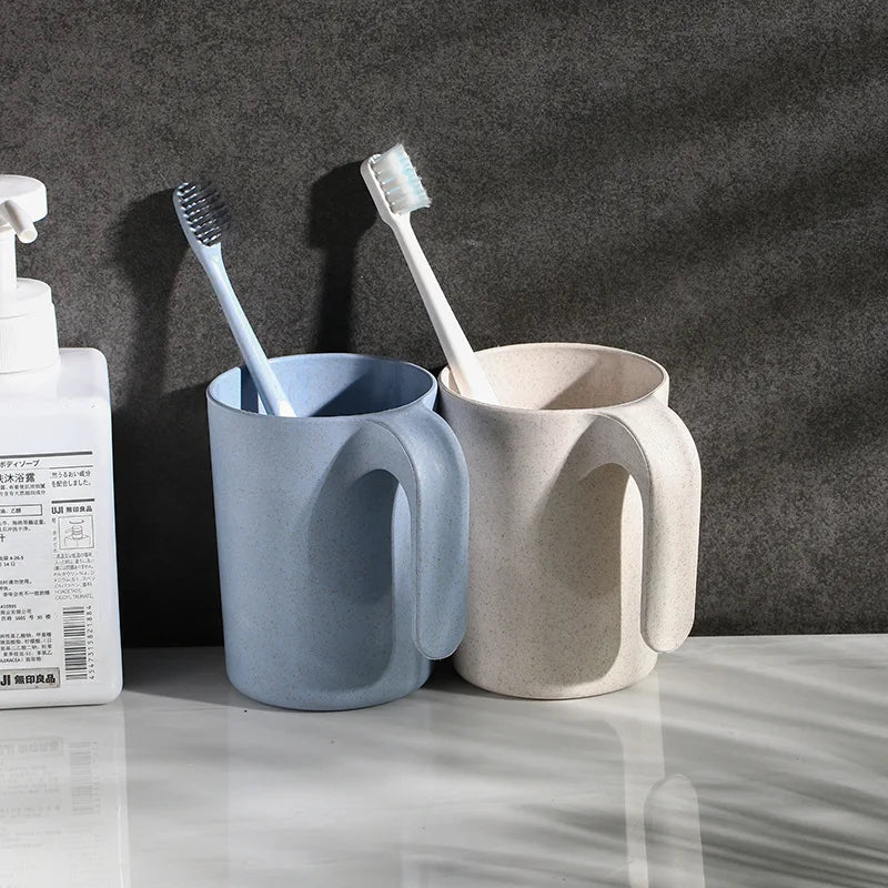 Multifunctional PP Plastic Round Shape Fashionable Toothbrush Cup Household Portable Travel Washing Cup Carton