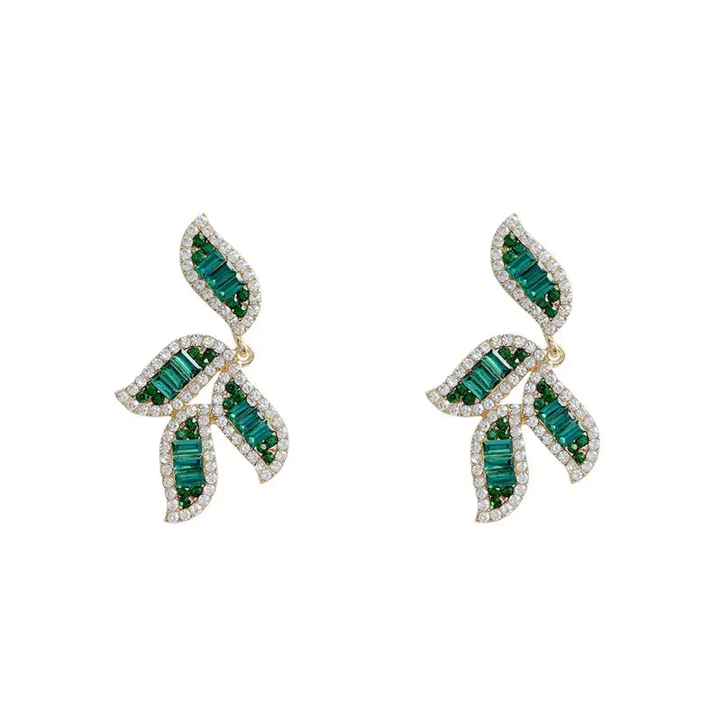 AA00797 Fashion Zircon Leaf Earrings Women Trend Temperament Exquisite Earring Sense of Luxury Earrings Jewelry