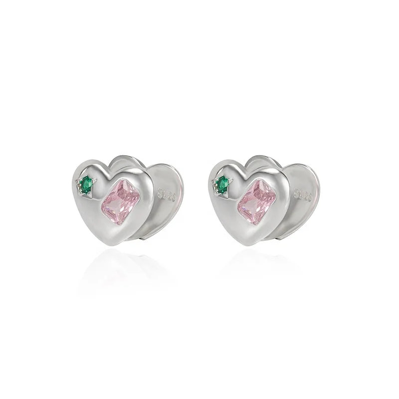 Fashion Jewelry 925 Sterling Silver Heart Shaped Stud Earrings with Cubic Zirconia