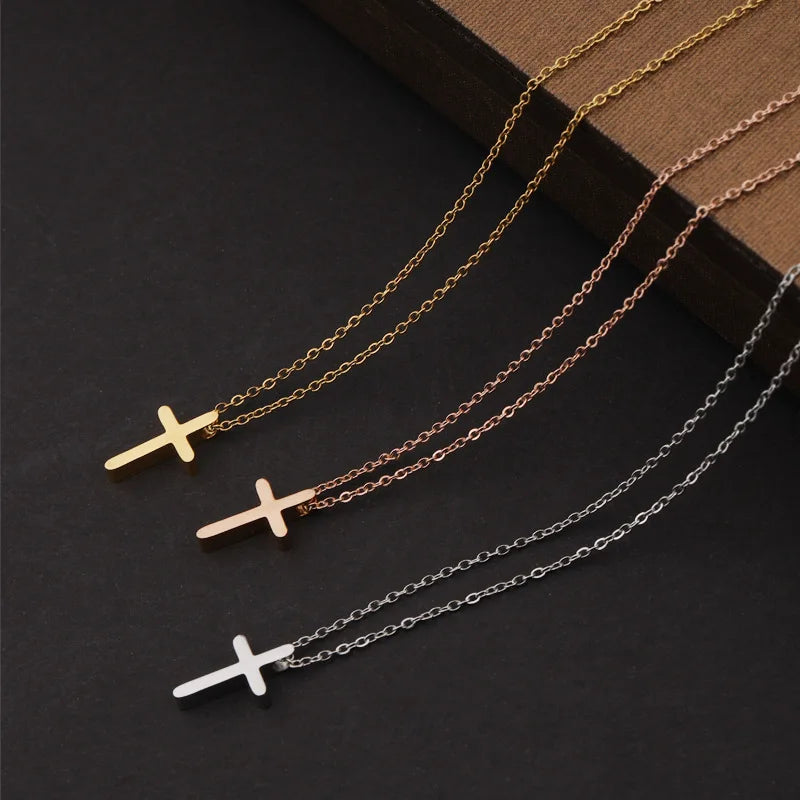 Simple Cute Dainty Plain Smooth Small Jesus Cross Necklace Stainless Steel 18K Gold Plated Cross Pendant Necklace Jewelry