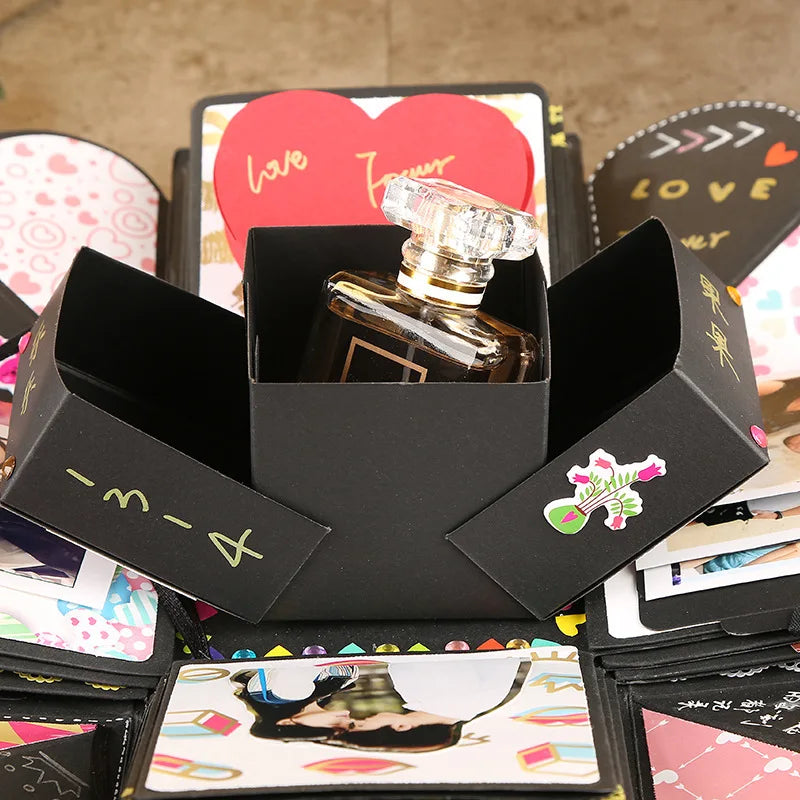 Surprise Explosion DIY Album Creative Mechanism TikTok Gift Box Eco-Friendly Birthday Gift with Paper Material