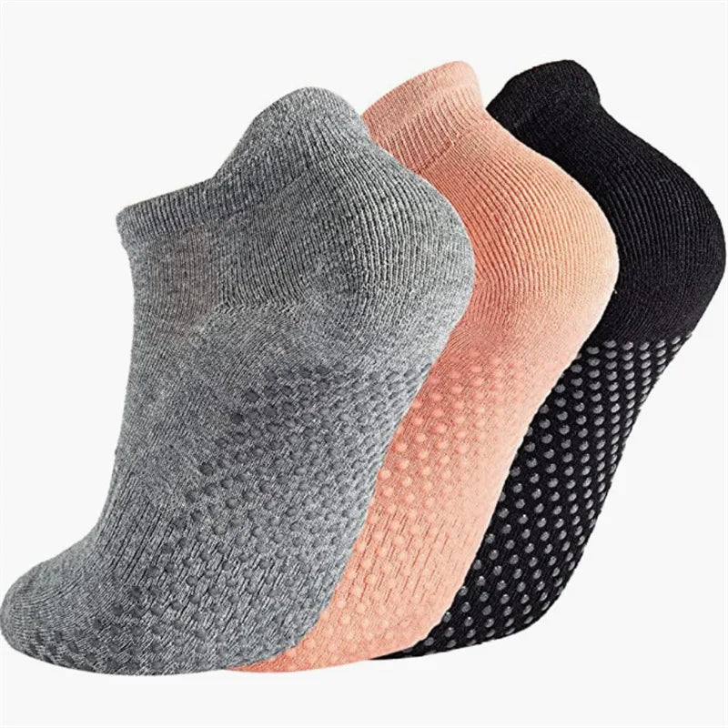 High Quality Black Pilates Ankle Grip Socks Custom Logo Anti-Slip Yoga Socks for Women Non-slip Grips