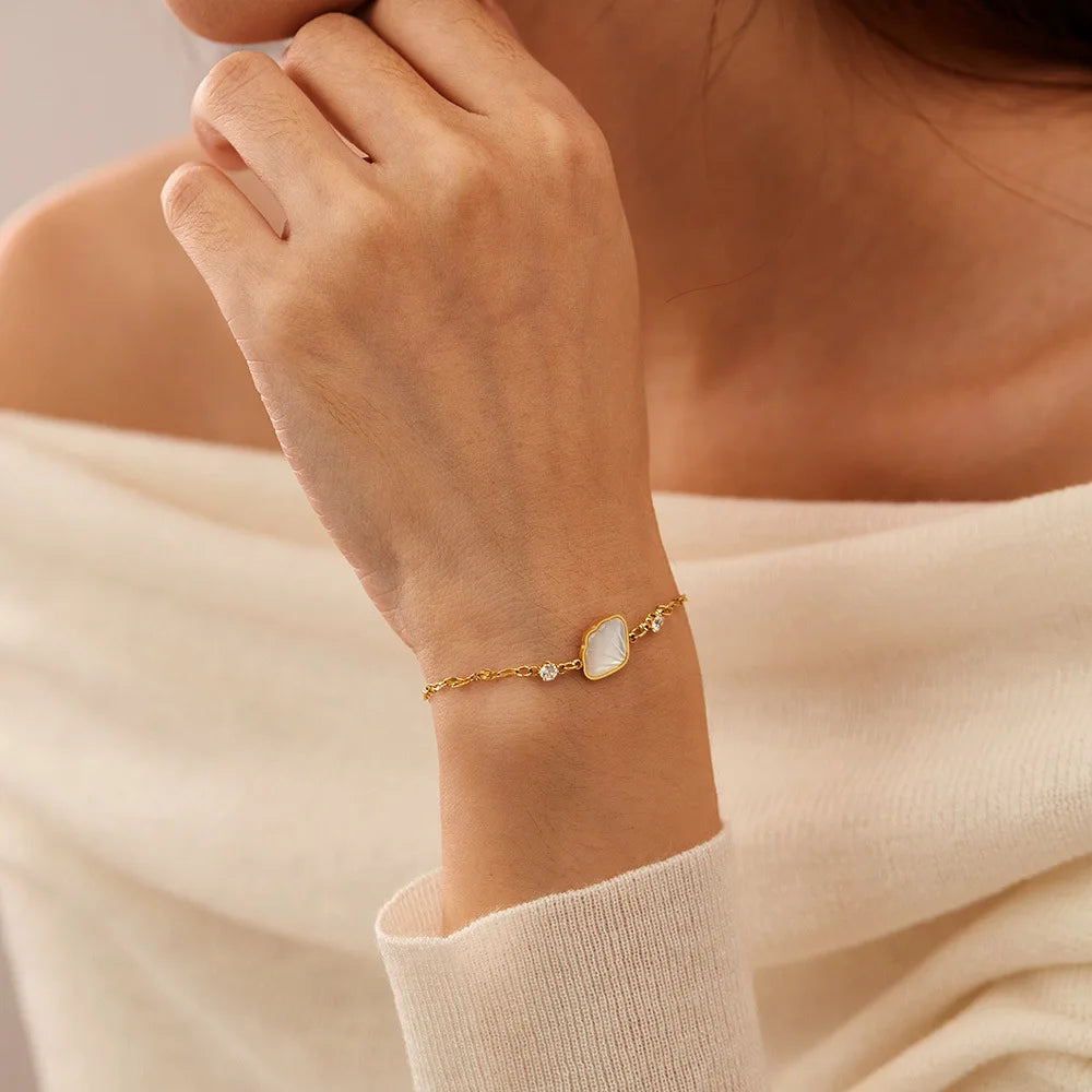 BASQUESUN Factory Wholesale Custom New Stainless Steel Fashionable Niche Versatile Design Zircon Shell Ins Style Bracelet