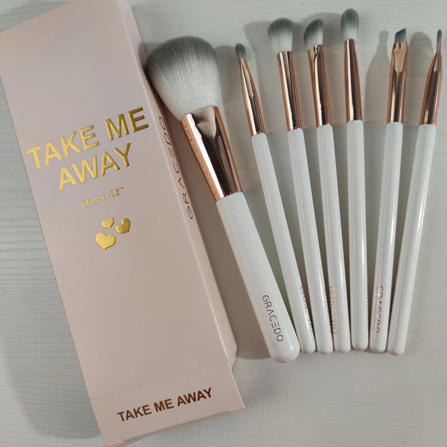 Gracedo 7-Piece White Handle Gold Tube Professional Vegan Makeup Brush Set for Face & Concealer Use-Private Label