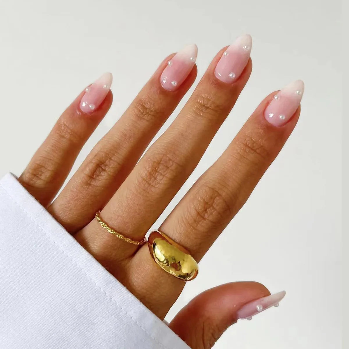 Factory Wholesale 24Pcs ABS French Design Almond Pretend Pearl False Nails Press on with Nail Glue Decoration Elegant Packaging