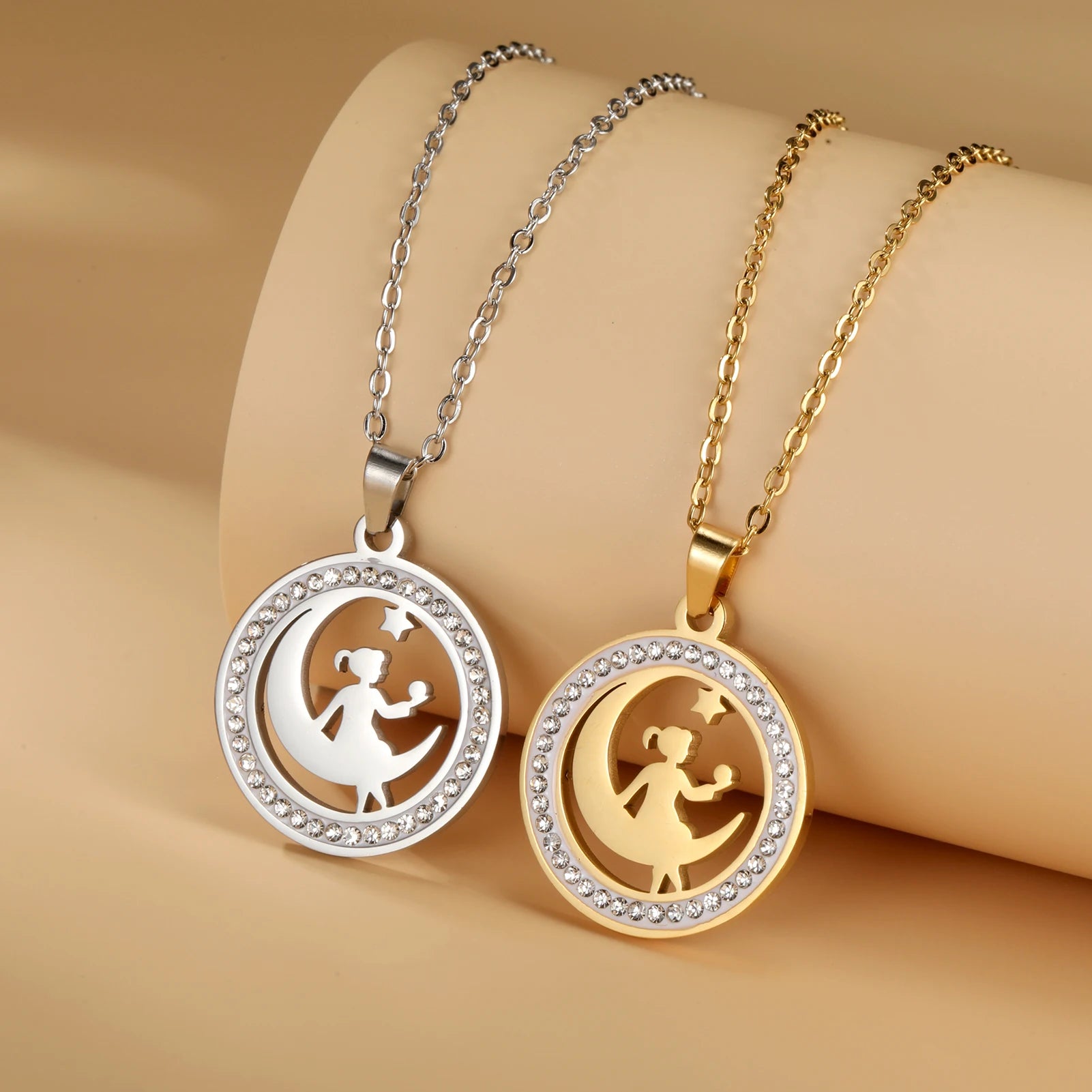 Myshape Girl Clear Zircon Round Pendant Necklace Stainless Steel Gold Color Choker Neck Chain Fashion Jewelry Valentines' Gift