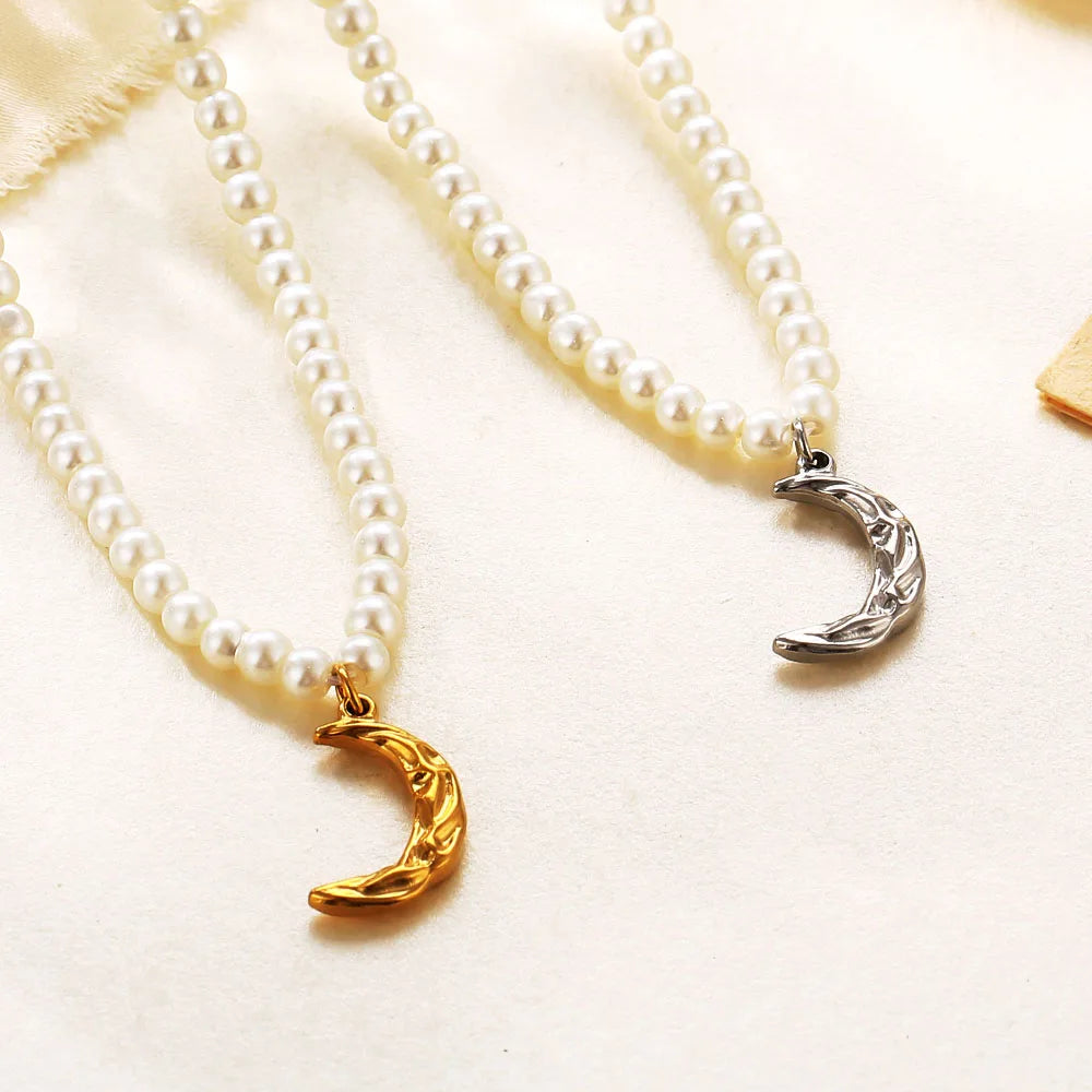 Elegant Style Baroque Beads Jewelry Heart Necklace Wholesale Mens Women Long Choker Pearl Crescent Moon Necklace